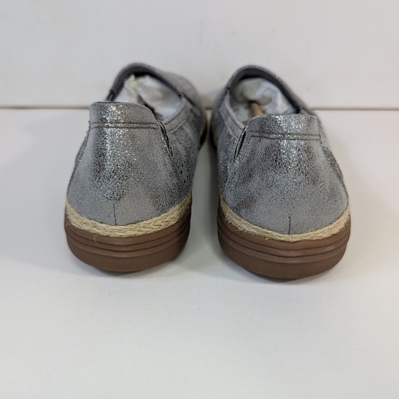 Collection by Clarks Elaina Ruby Women's 7.5M Slip On Pewter Color Finish - Picture 7 of 13